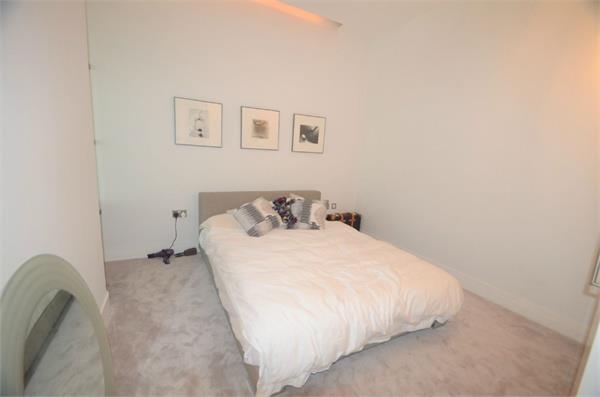 Grenville Place, Mill Hill